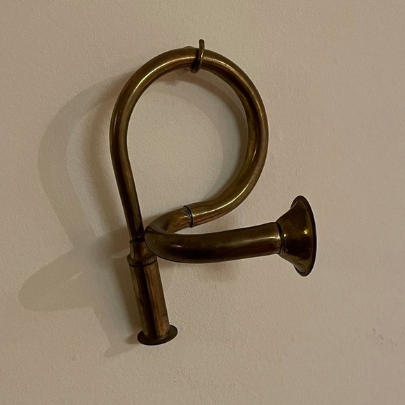 EUC Set Of 5 Brass Decorative French Horn various sizes of retro brass wall art - Picture 8 of 14
